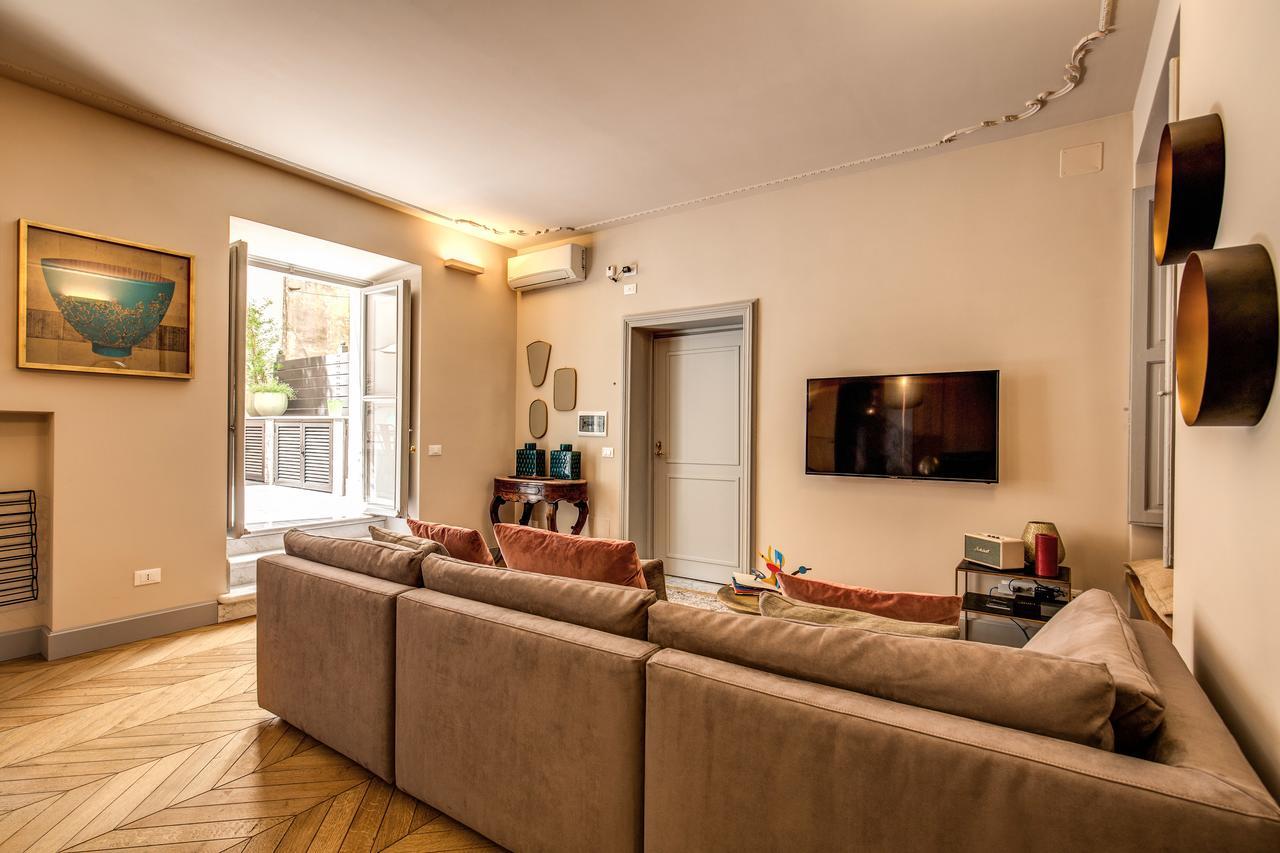 Decharme Apartment With Terrace In Monti Rome Exterior photo